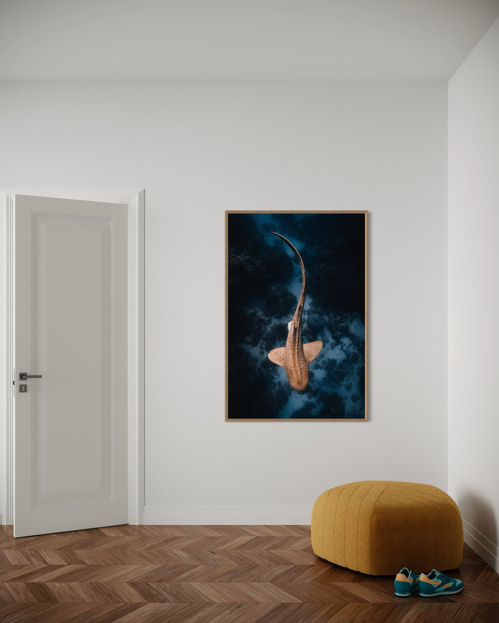 The Graceful in a room