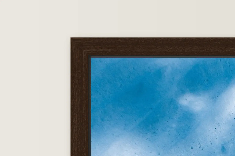 Dark oak frame, corner