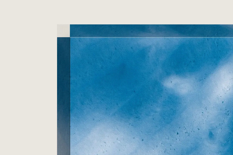 Stretched canvas, edge